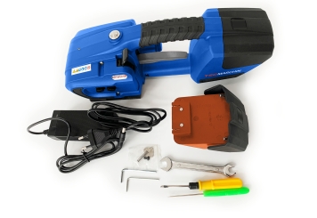 Kit de cerclage à batterie : chariot dérouleur, appareil de cerclage avec batterie de rechange, PET bande de cerclage (composée à 99 % de matériaux recyclés), TecMaschin 
